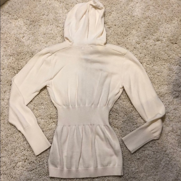 Guess cream zip up rhinestone large small sweater - Picture 3 of 3